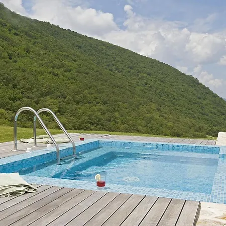 Sleeps 14 Pool Air Con Wifi *