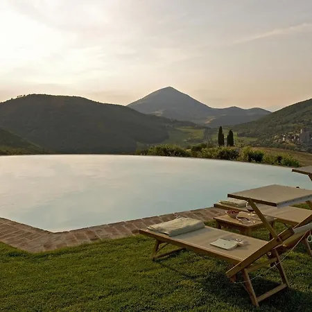 Sleeps 14 Pool Air Con Wifi فيلة *