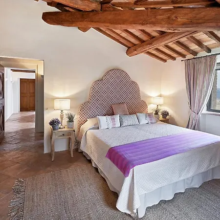 Sleeps 14 Pool Air Con Wifi فيلة